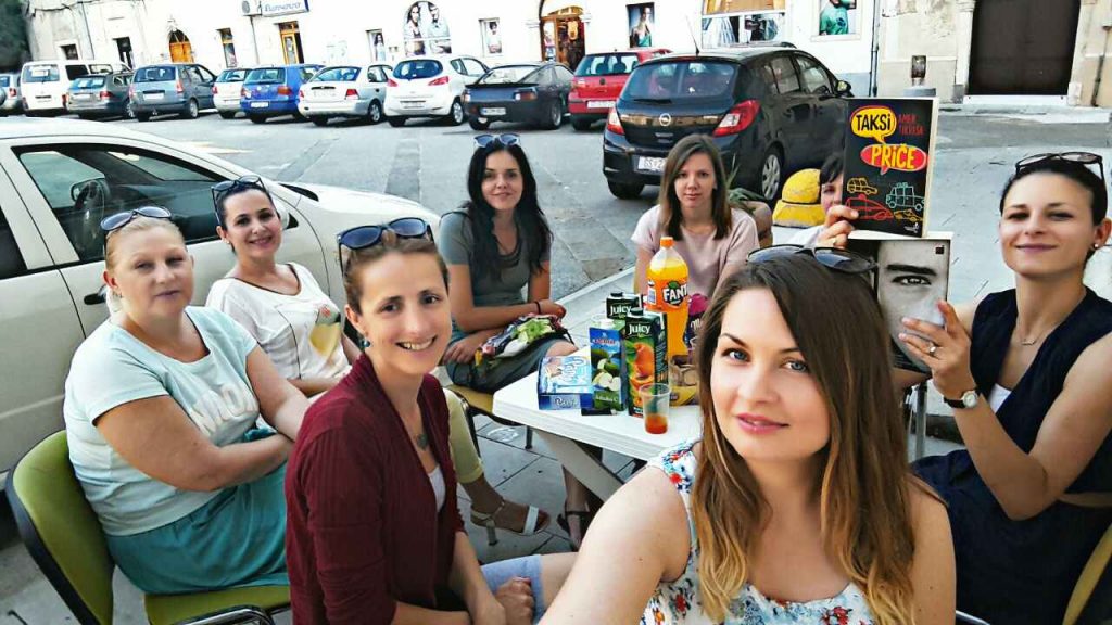 8. BOOK KLUB – VRUĆINE SU POČELE