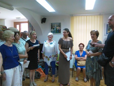OTVORENA TRADICIONALNA MATURANTSKA IZLOŽBA-KSENIJA KAJFEŠ VUKOVINSKI-„MJESTA MOME SRCU DRAGA“