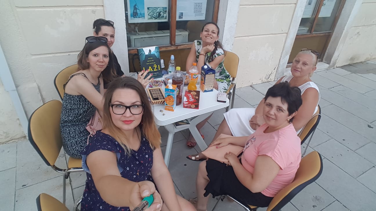 Book klub-O istinama i lažima