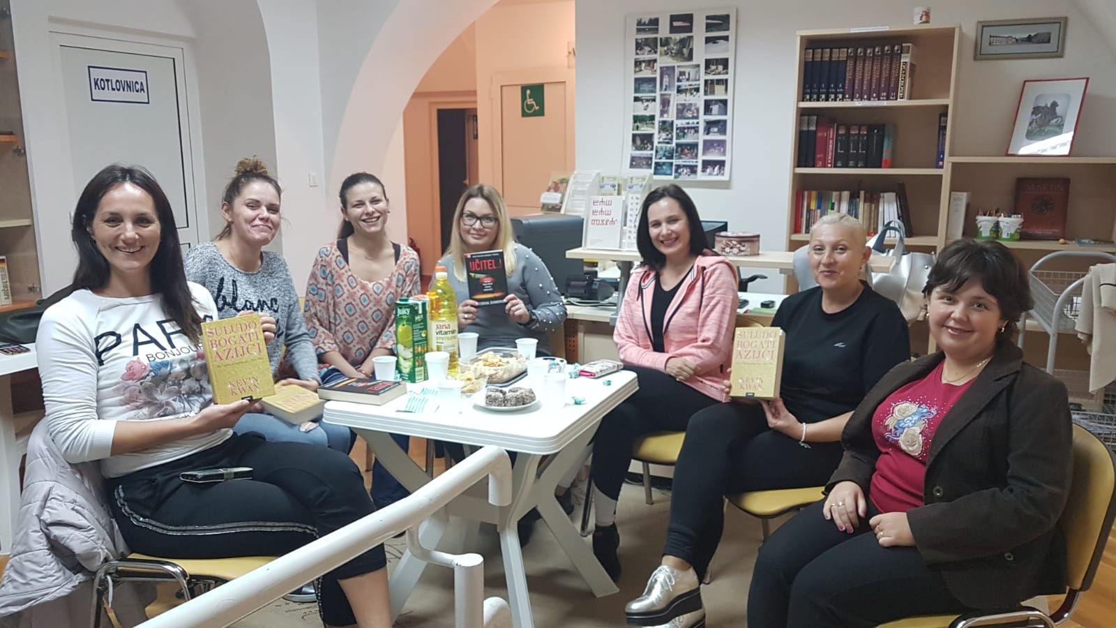 BOOK KLUB-„UČITELJ“ ZA ONE ČVRŠĆIH ŽIVACA