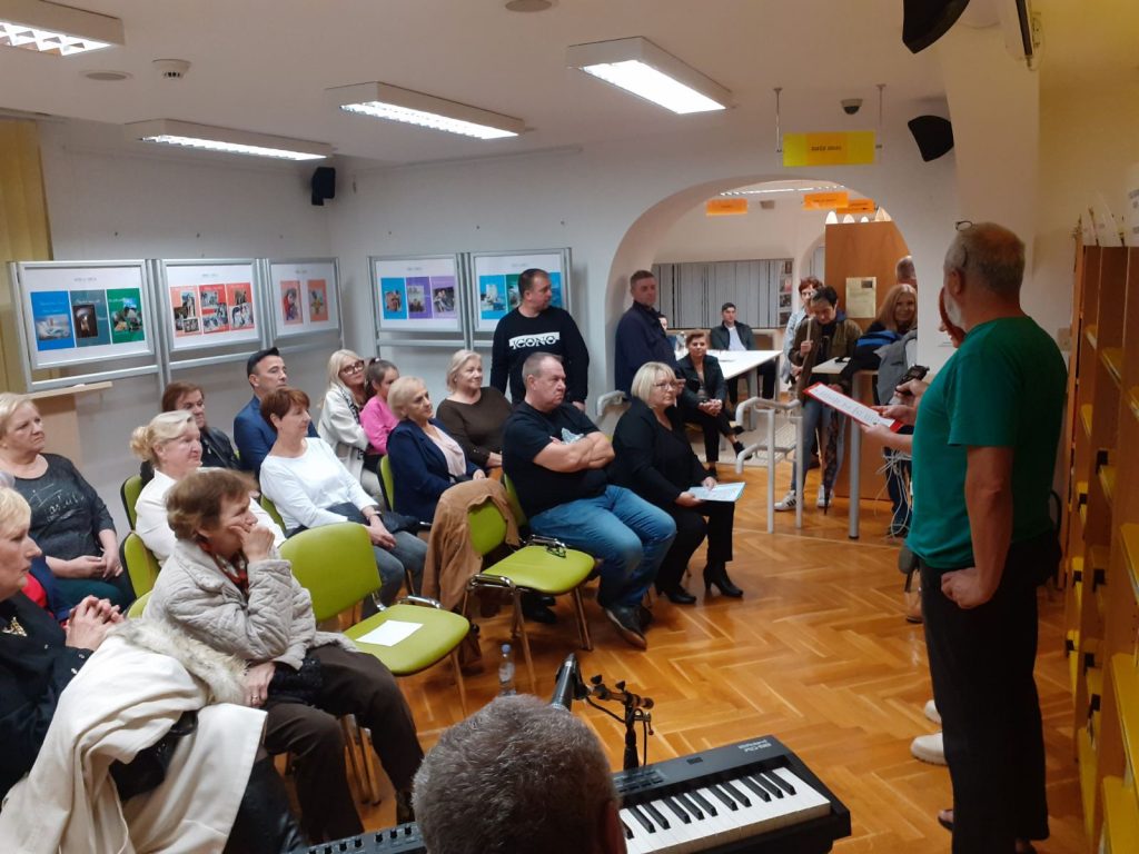 IZLOŽBA I OKUPLJANJE ČLANOVA GRUPE SENJ U SRCU