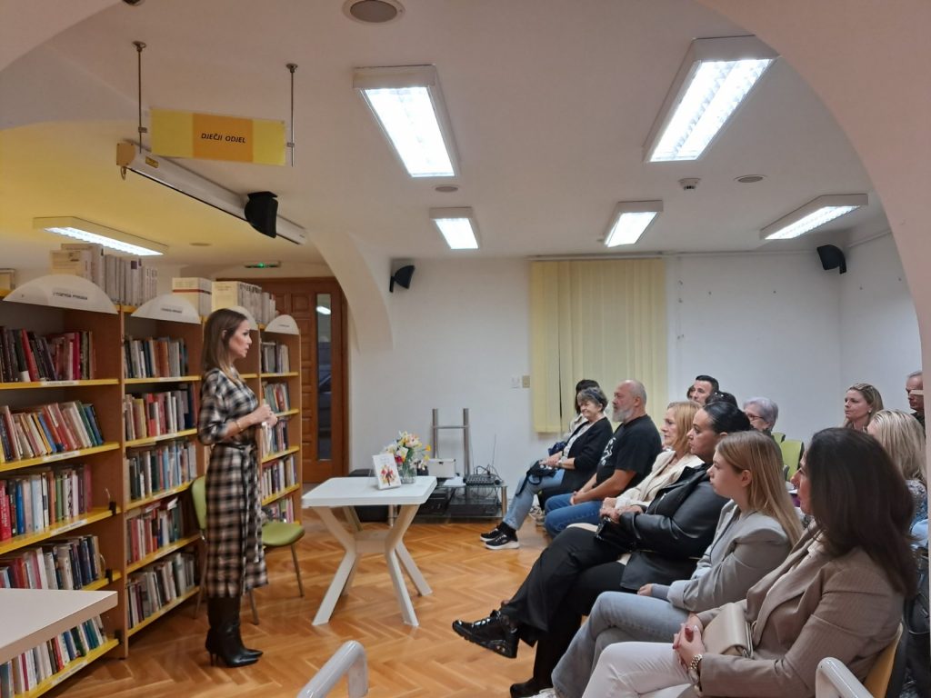 PREDSTAVLJANJE KNJIGE „JA, PA JA I OPET JA“ JOSIPE PAVIČIĆ